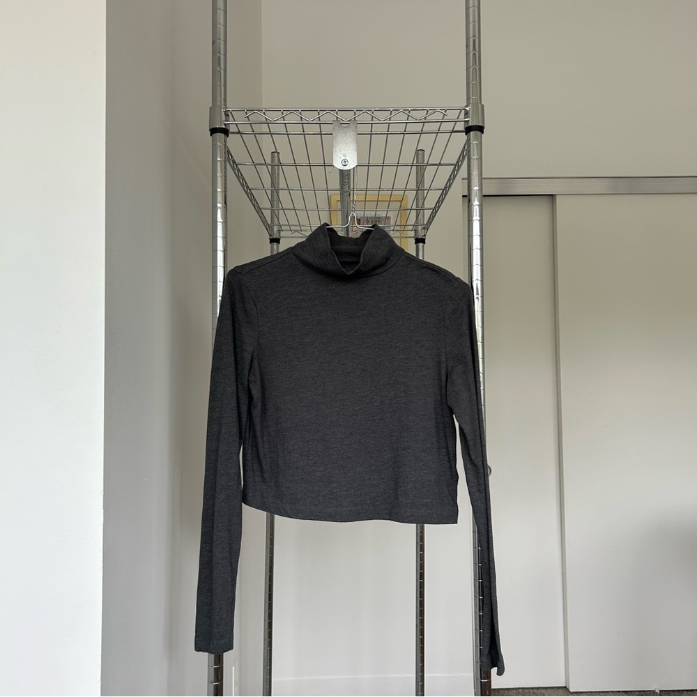 Wild Fable high neck cropped top